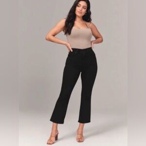 Abercrombie & Fitch Curve Love The Kick Flare Ultra High Rise Jeans Black size 2
